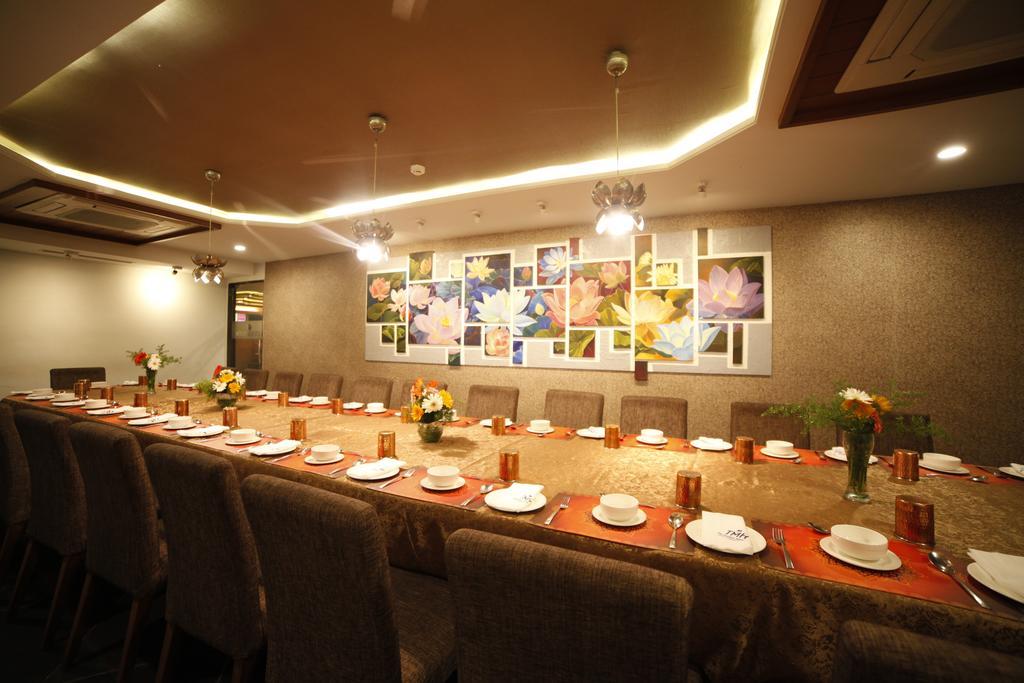 Taj Mahal Hotel Hyderabad Ngoại thất bức ảnh